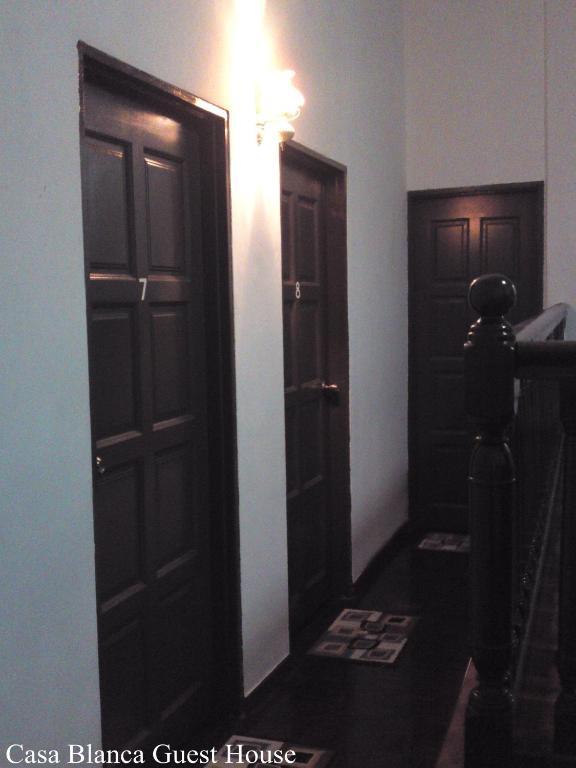 Casa Blanca Guest House Malacca Bagian luar foto