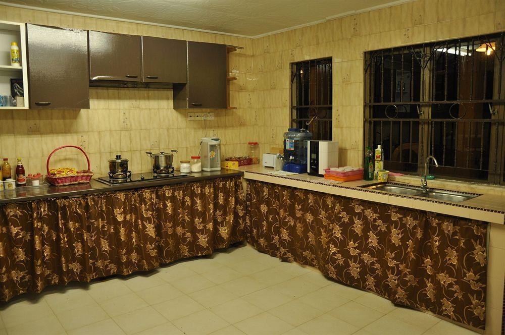 Casa Blanca Guest House Malacca Bagian luar foto