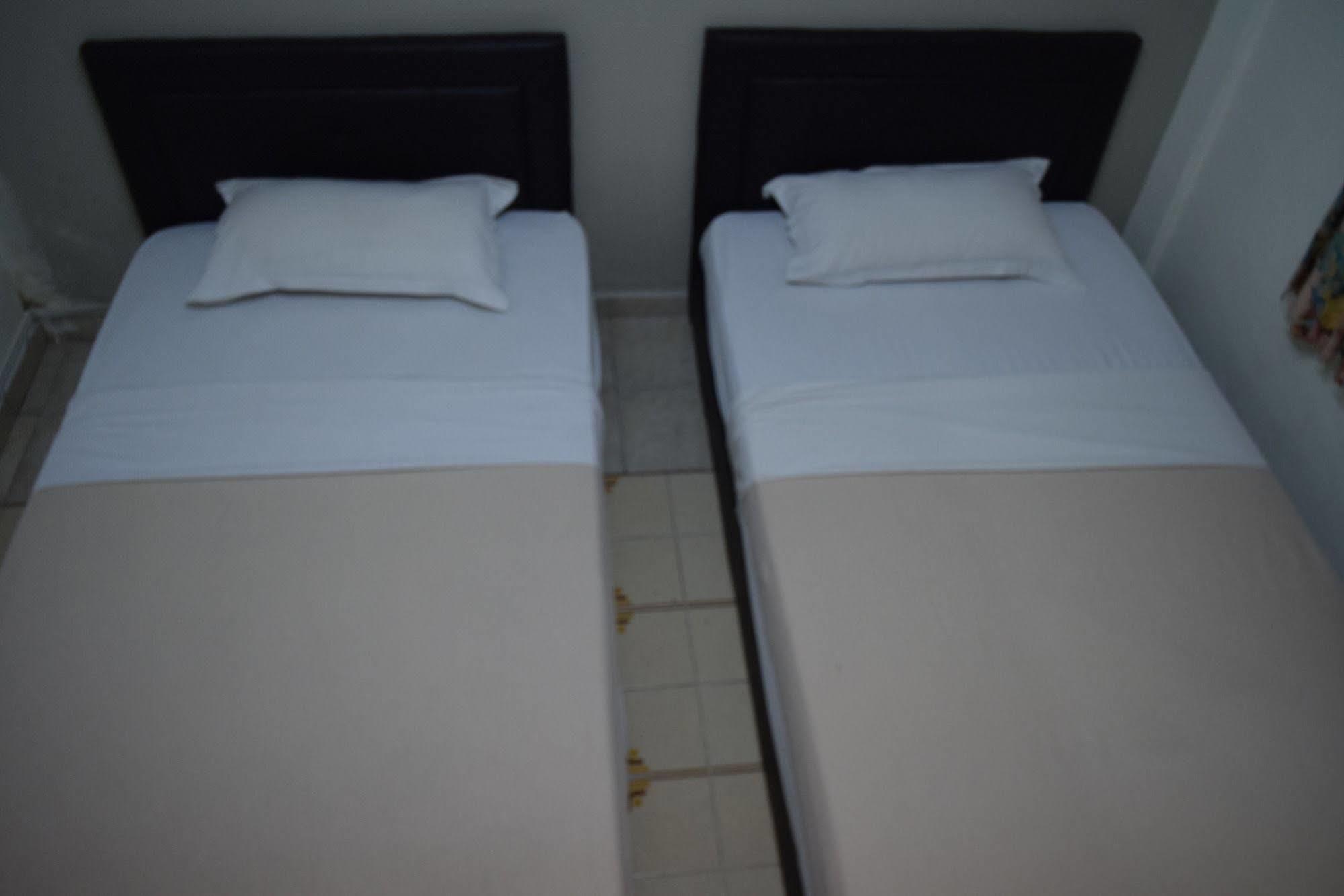 Casa Blanca Guest House Malacca Bagian luar foto