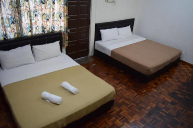 Casa Blanca Guest House Malacca Bagian luar foto